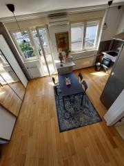 ea_IMG_3de4733d751b440a24d18af698a56b0d_V__1_